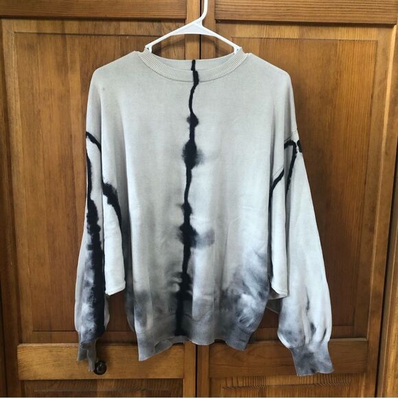 Elan Tie Dye Sweatshirt - Picture 2 of 5